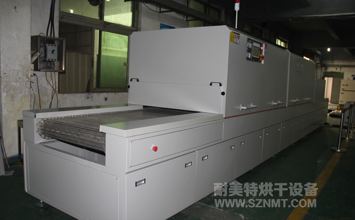 點膠行業(yè)隧道爐烘干線